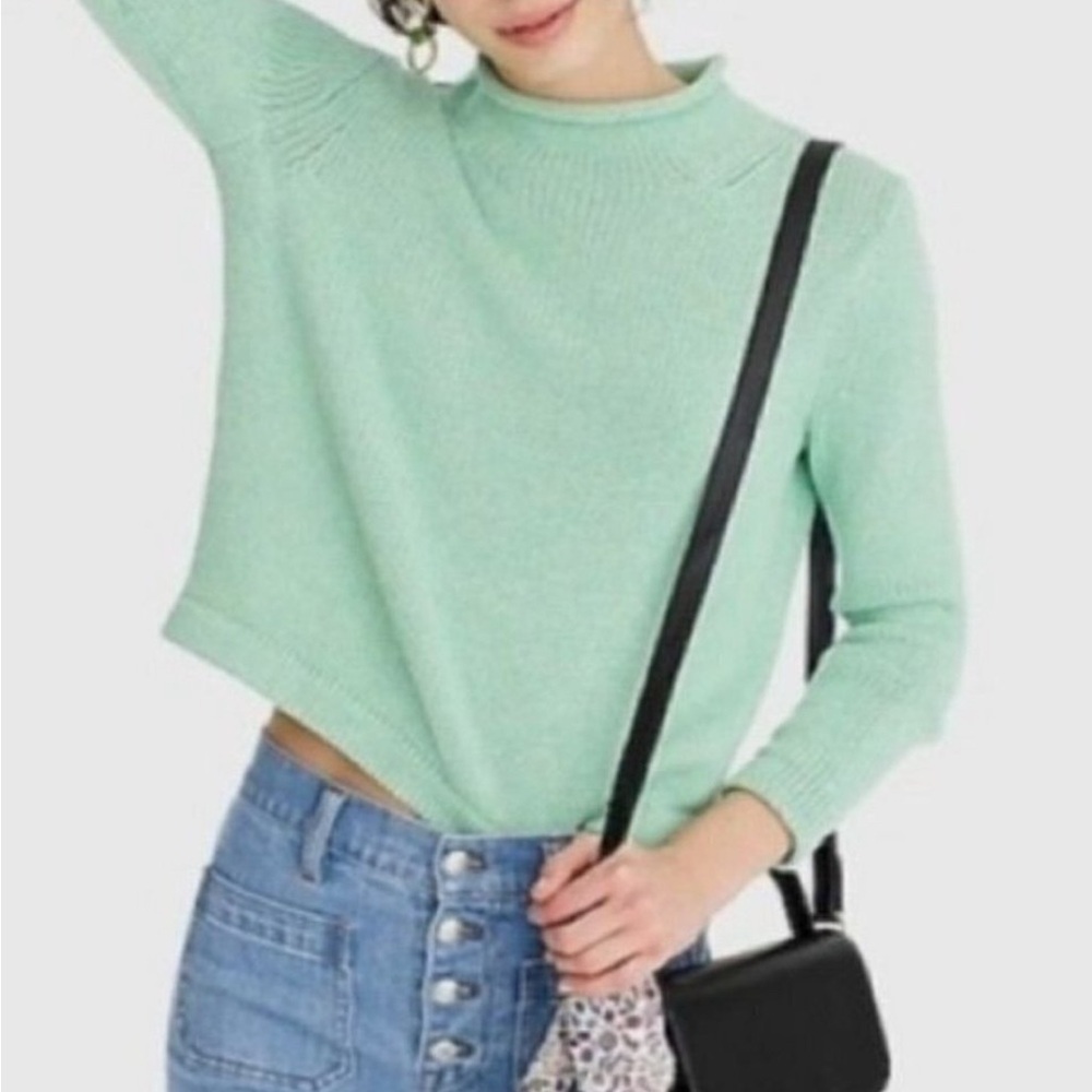 J. CREW always 1988 roll neck green knit sweater